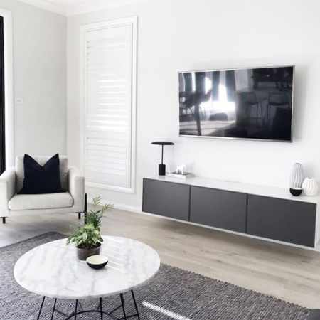 10 Minimalist Living Room Ideas That Will Inspire You To Declutter