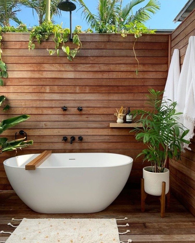 How To Build an Outdoor Shower: A Definitive DIY Guide