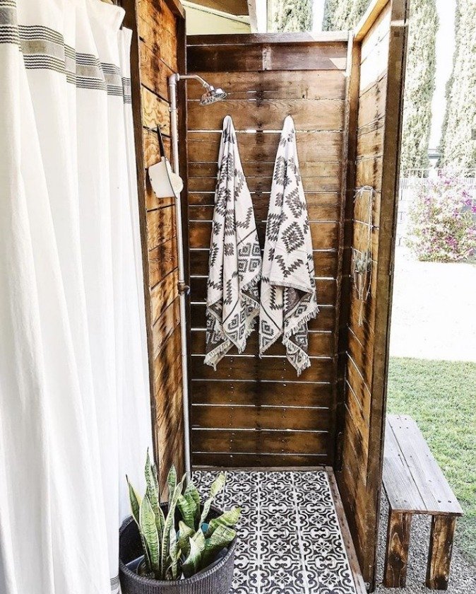 How To Build an Outdoor Shower: A Definitive DIY Guide