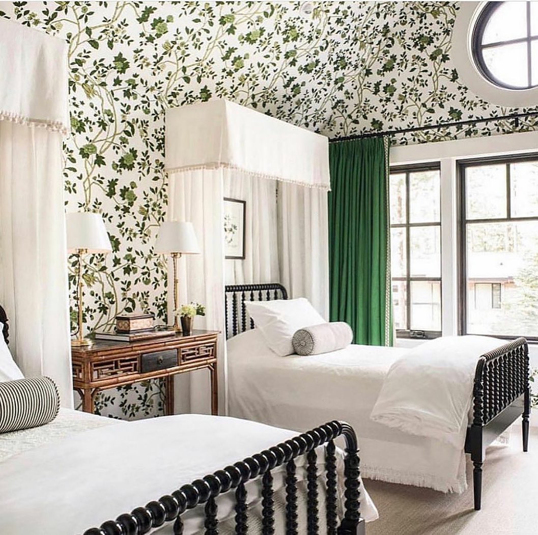 15 Creative ways to decorate with wallpaper
